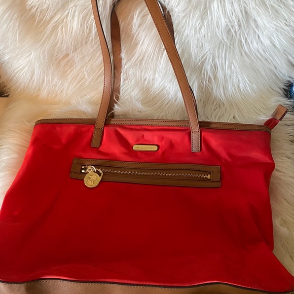 Michael Kors Kempton red bag